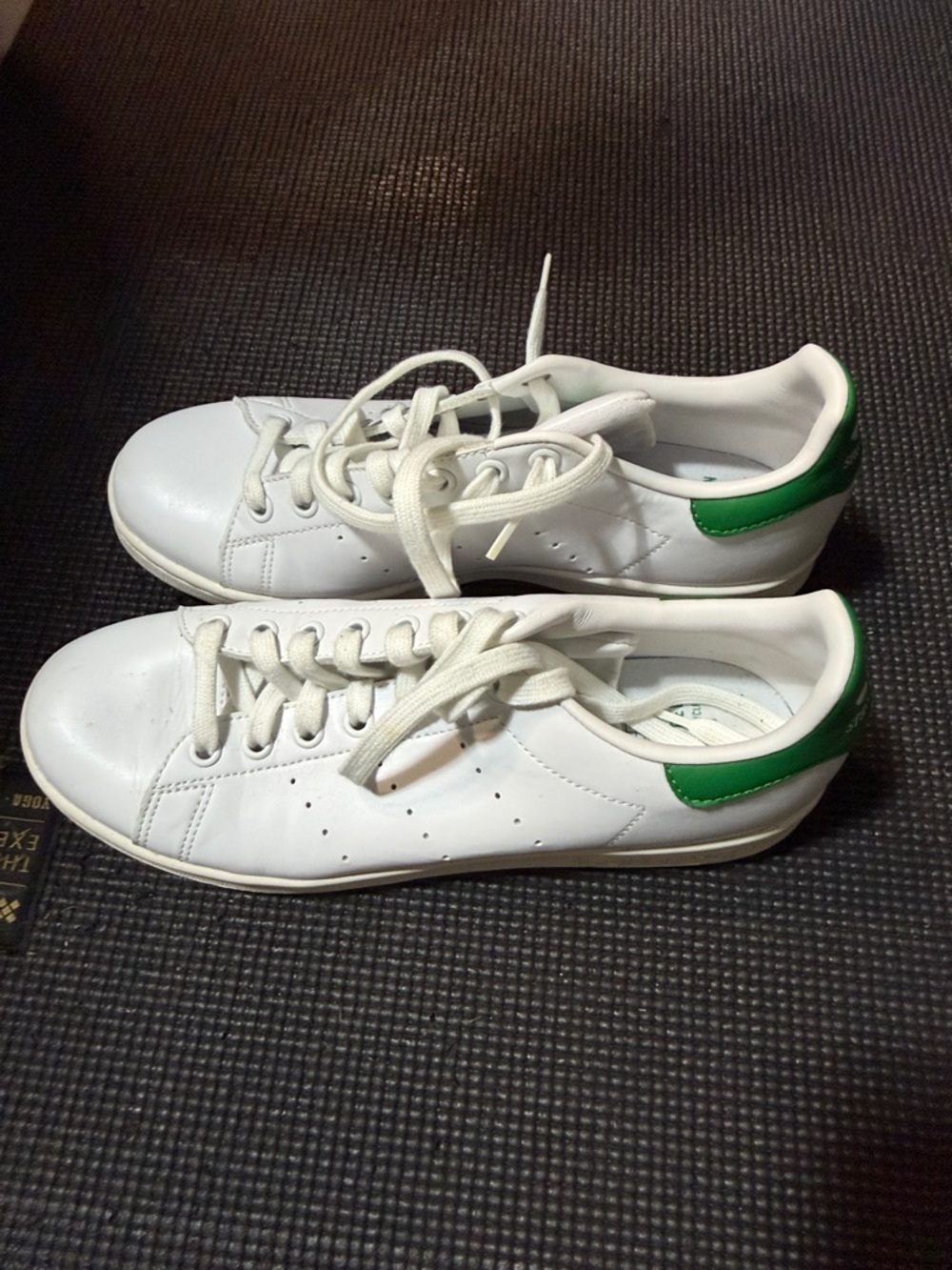 adidas White and Green Leather Athletic Sneakers Stan Smith